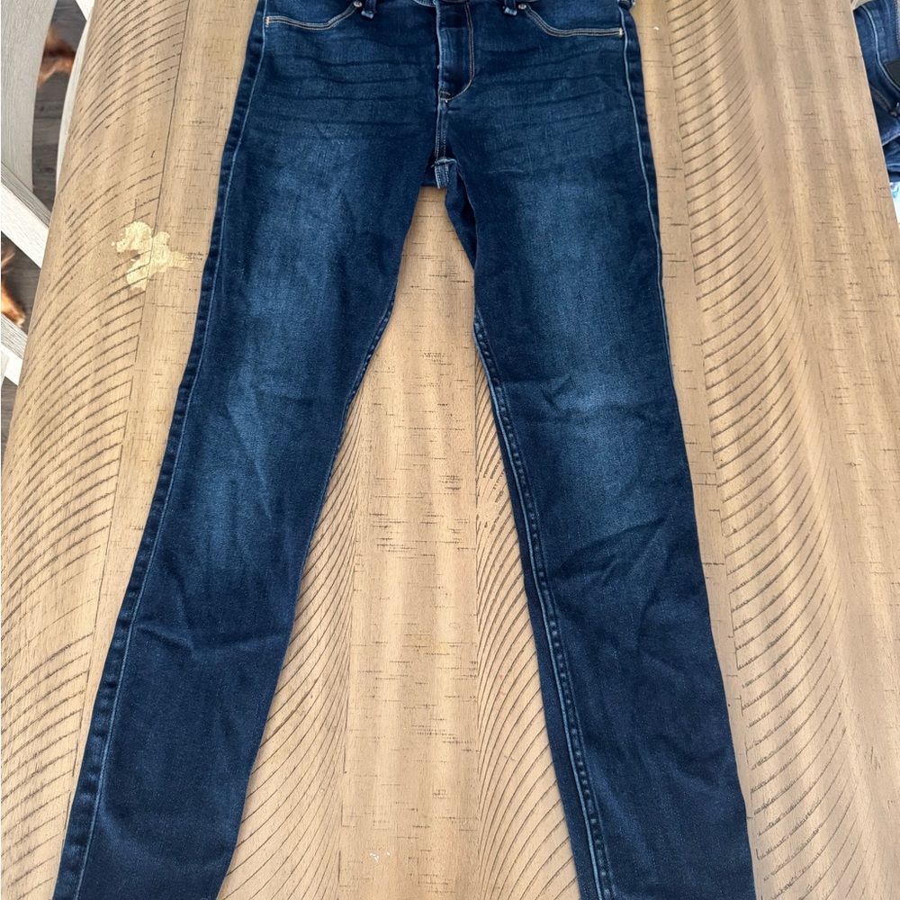 Abercrombie & Fitch Women’s The Jean Legging Mid Rise